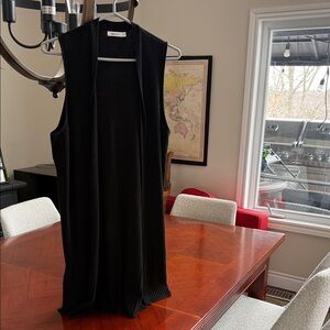 Reitmans Black Sleeveless Open Cardigan